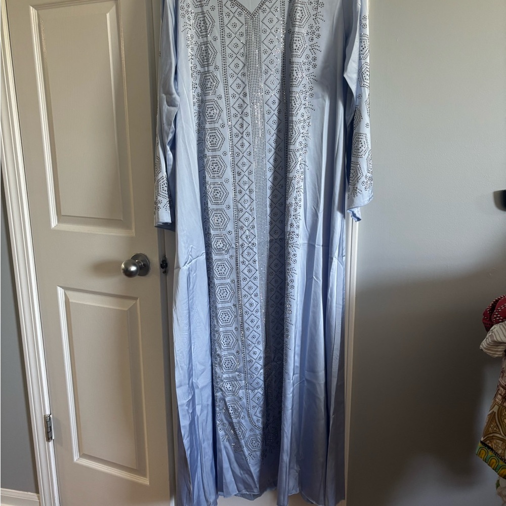 Blue And White Patterned Kaftan - image 1